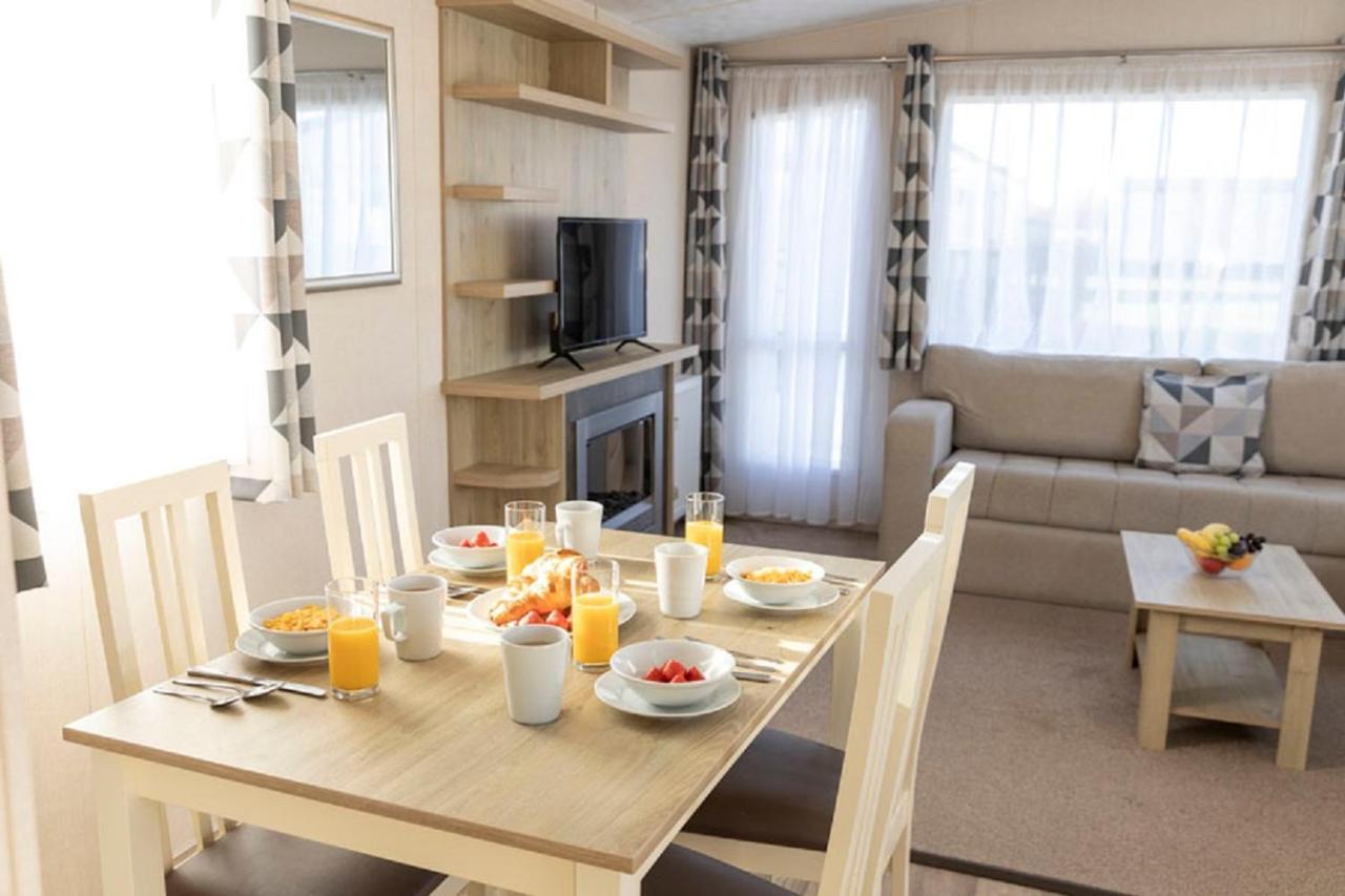 Pentire Coastal Holiday Park Bude Buitenkant foto